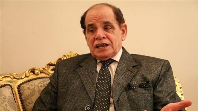 الدكتور صلاح فوزي، أستاذ القانون الدستوري