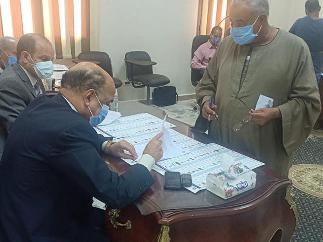 " قنا " استبعاد 6 مرشحين لانتخابات الشيوخ