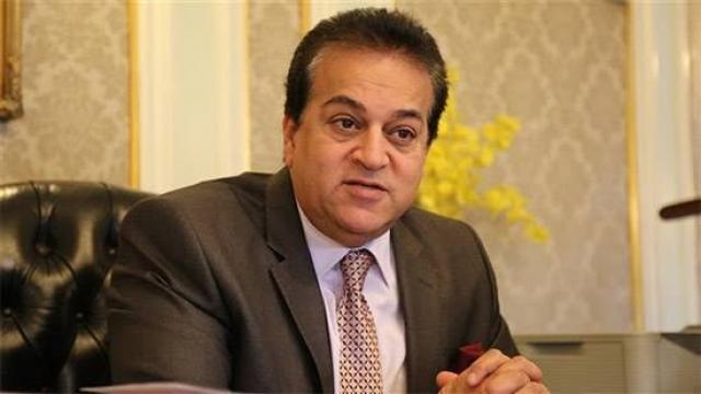 خالد.عبد الغفار وزير التعليم العالى