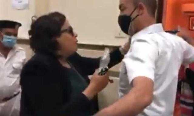 النيابة توجه لسيدة المحكمة تهمة التعدى على ضابط شرطة وتخلى سبيلها بكفالة مالية